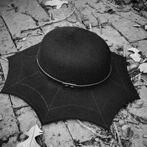 Stephanie Vendetta Millinery Spider Web Hat Fur Felt Small